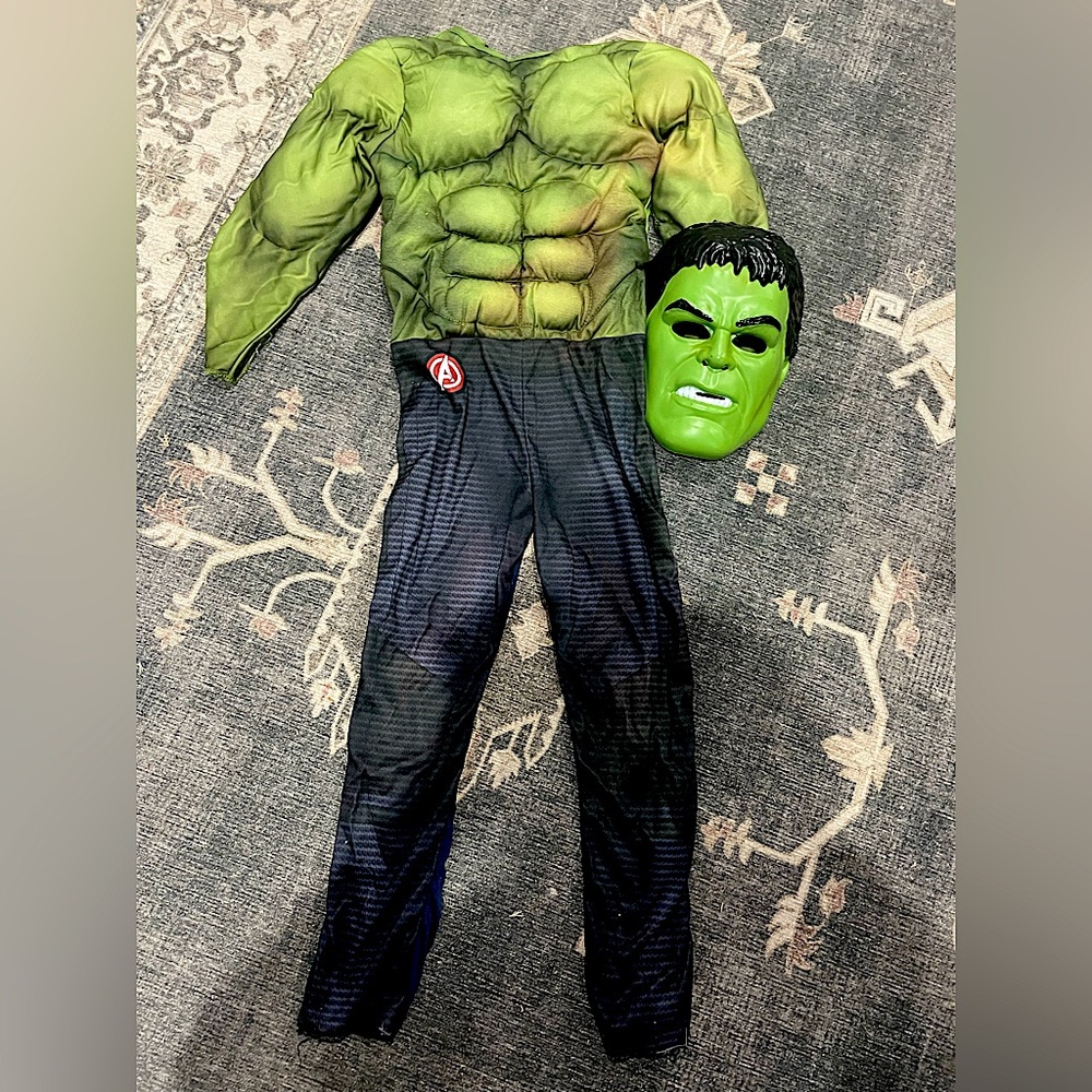 Hulk costume kids size small.
